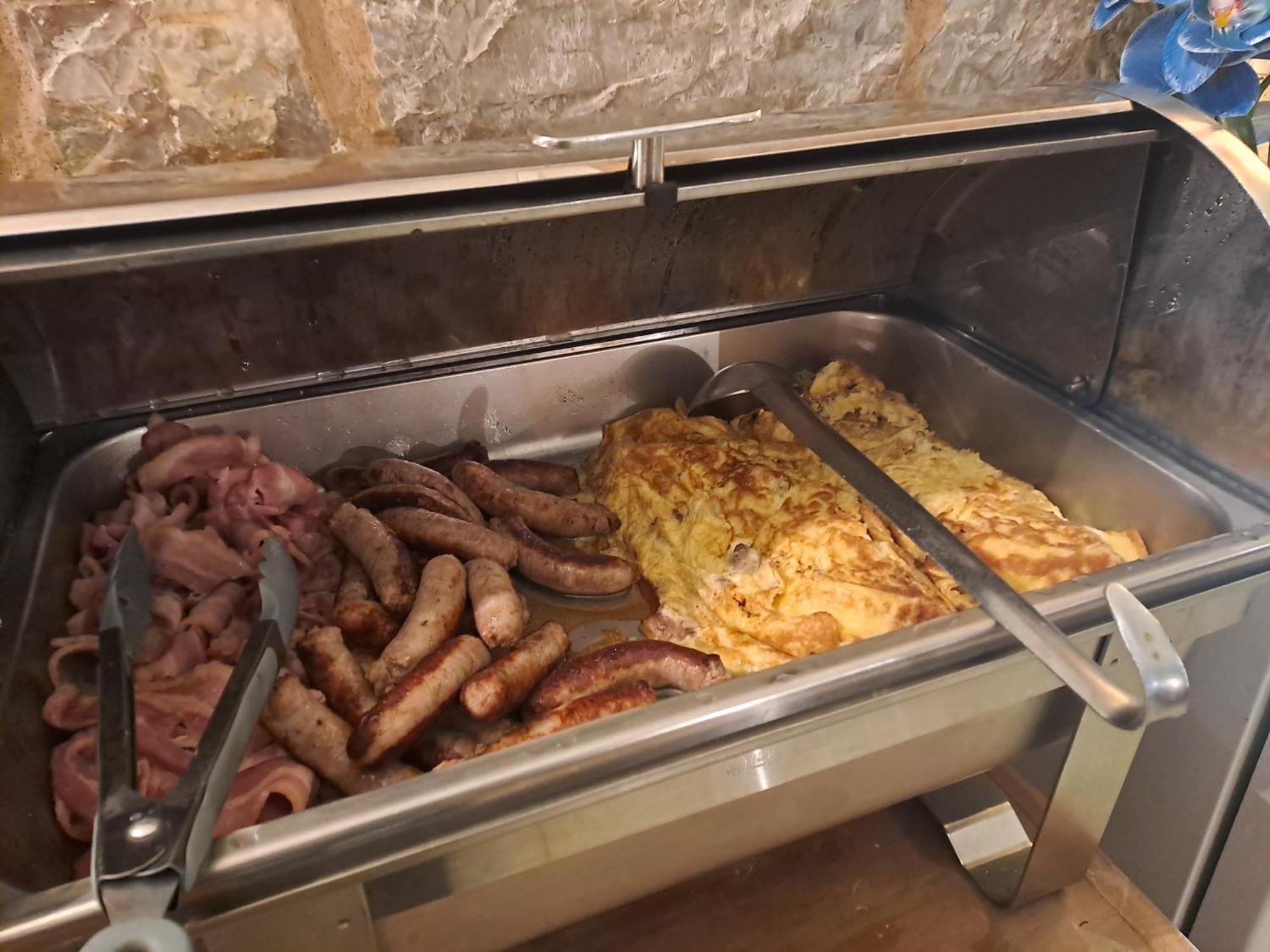Logis Hotel Restaurant Auberge De La Cascade サン・テニミー エクステリア 写真